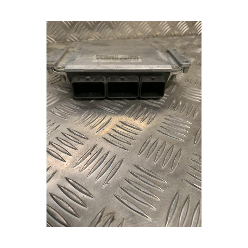 Calculateur moteur RENAULT SCENIC 1 PHASE 2 d’occasion