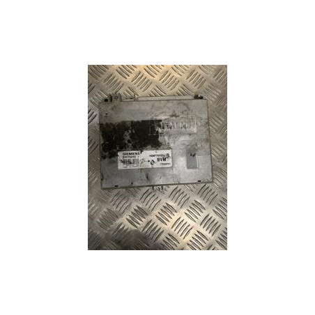 Calculateur moteur RENAULT  d’occasion