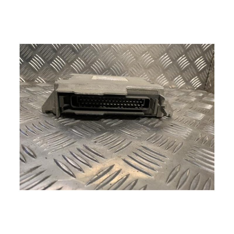 Calculateur moteur RENAULT  d’occasion
