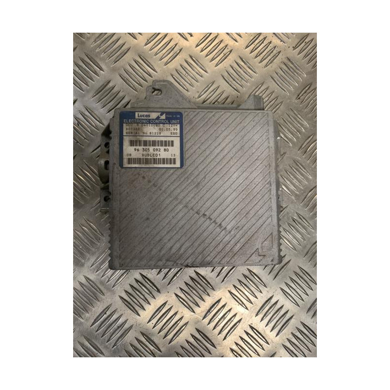 Calculateur moteur CITROEN  d’occasion