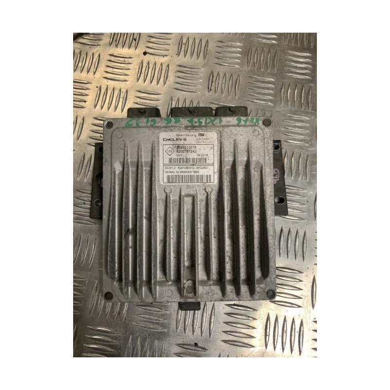 Calculateur moteur RENAULT CLIO 2 CAMPUS PHASE 1 d’occasion