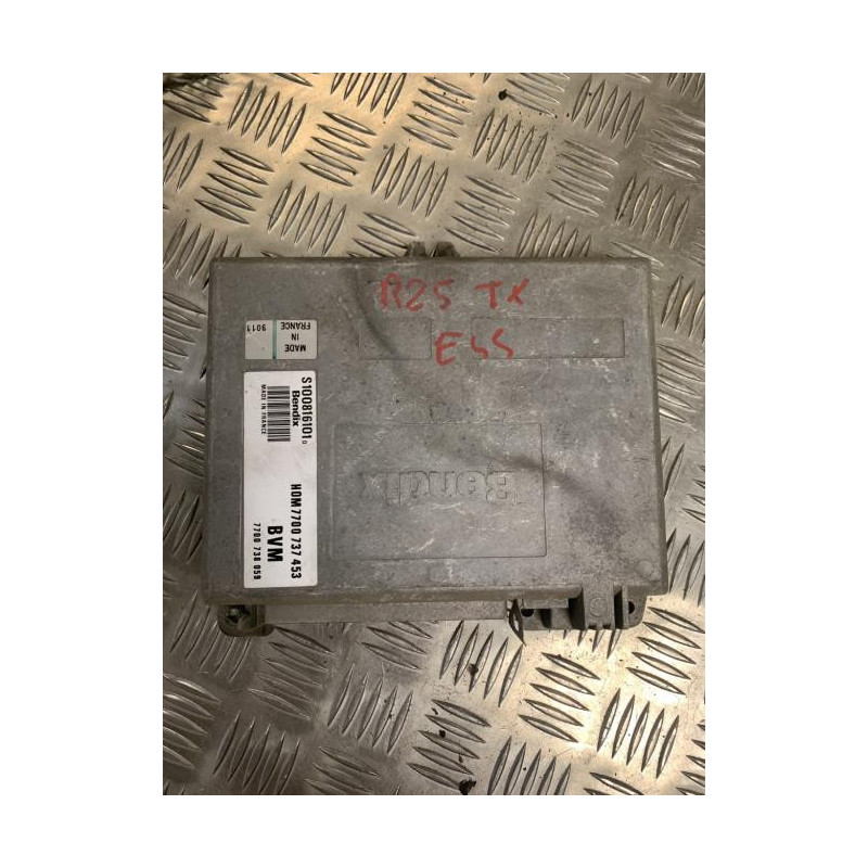 Calculateur moteur RENAULT R25 PHASE 2 d’occasion