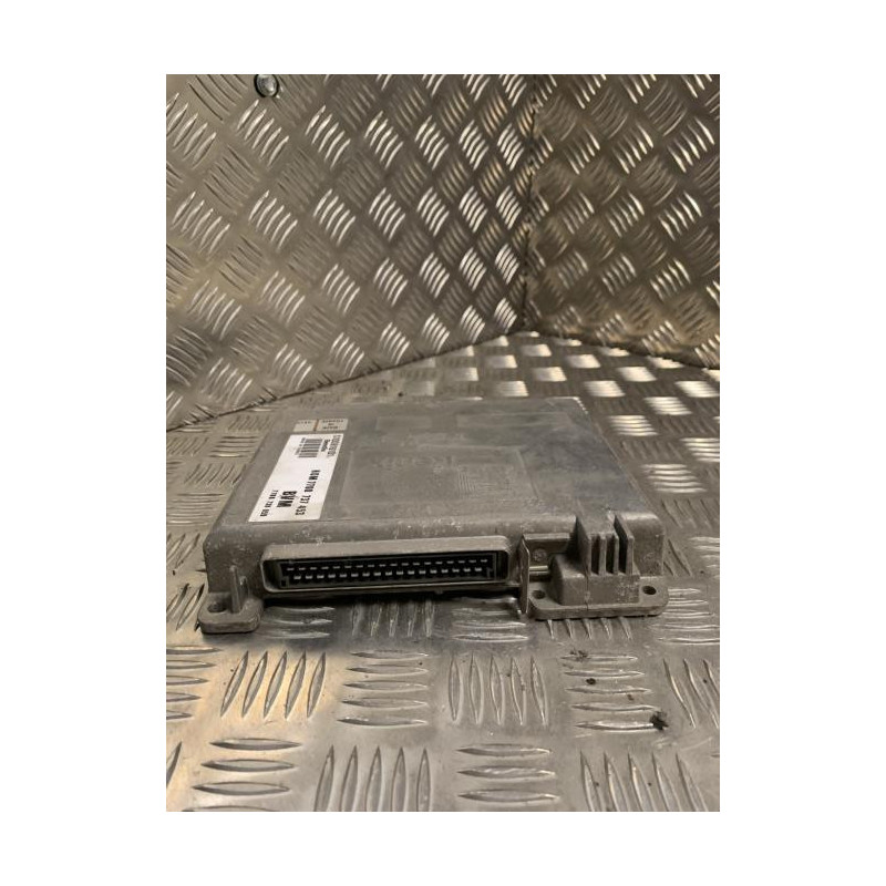 Calculateur moteur RENAULT R25 PHASE 1 d’occasion