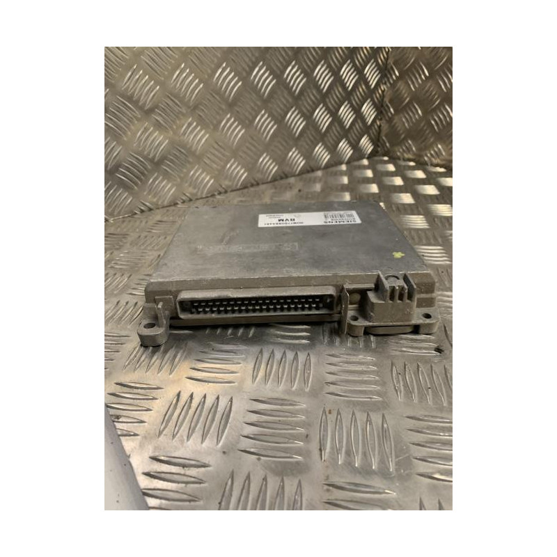Calculateur moteur RENAULT  d’occasion