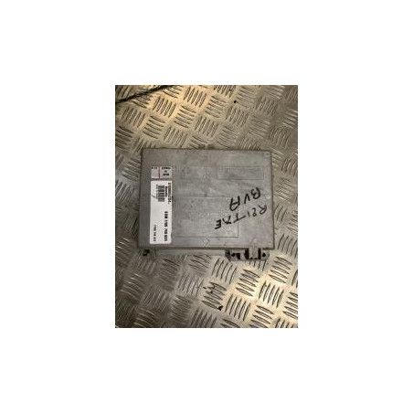 Calculateur moteur RENAULT  d’occasion