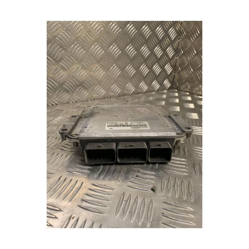 Calculateur moteur RENAULT SCENIC 1 PHASE 2 d’occasion