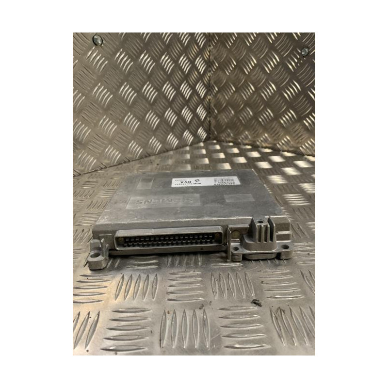 Calculateur moteur RENAULT  d’occasion