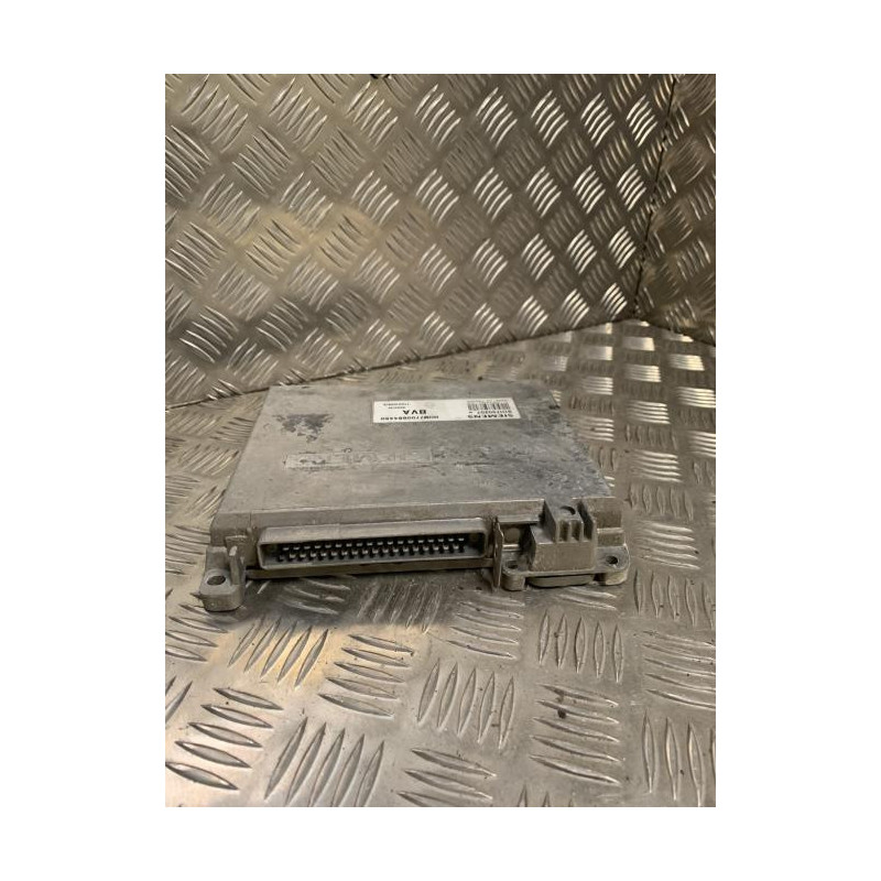 Calculateur moteur RENAULT CLIO 1 PHASE 3 d’occasion
