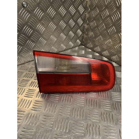 Feu arriere secondaire gauche (feux) RENAULT LAGUNA 2 PHASE 1 d’occasion