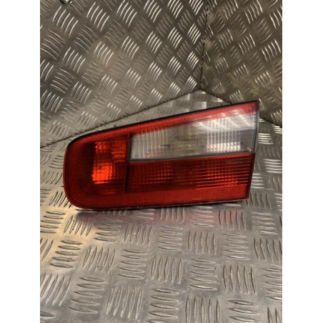 Feu arriere secondaire droit (feux) RENAULT LAGUNA 2 PHASE 1 d’occasion