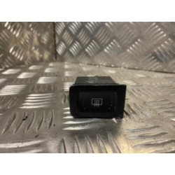 Commande degivrage lunette arriere VOLKSWAGEN GOLF 4 d’occasion