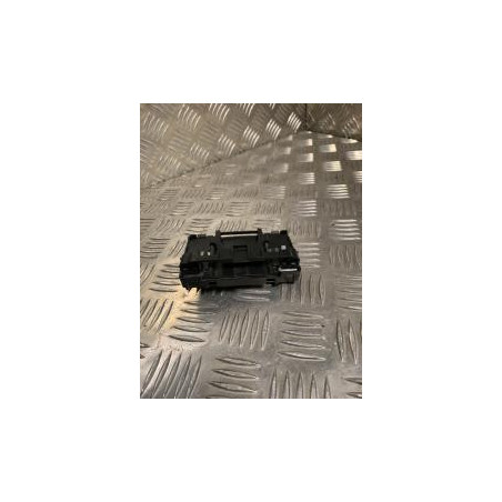 Lecteur de carte (neiman) RENAULT SCENIC 2 PHASE 2 d’occasion