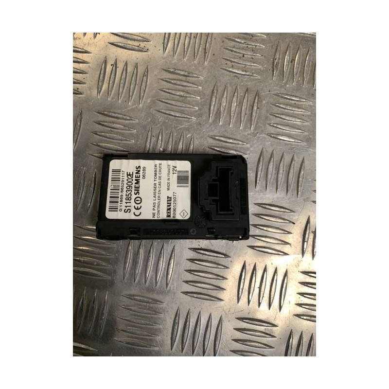 Lecteur de carte (neiman) RENAULT SCENIC 2 PHASE 2 d’occasion