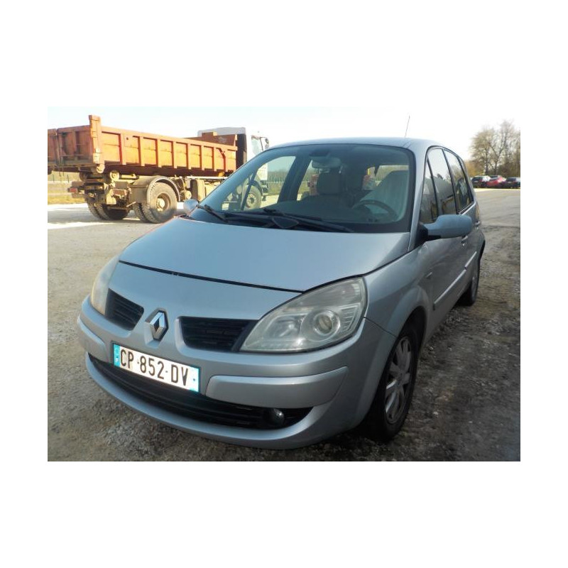Feu arriere principal droit (feux) RENAULT SCENIC 2 PHASE 2 d’occasion
