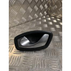 Poignee interieur avant gauche RENAULT MEGANE 3 PHASE 1 BREAK d’occasion