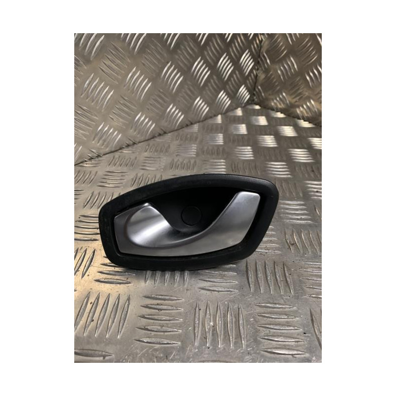 Poignee interieur avant gauche RENAULT MEGANE 3 PHASE 1 BREAK d’occasion