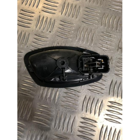 Poignee interieur avant gauche RENAULT MEGANE 3 PHASE 1 BREAK d’occasion