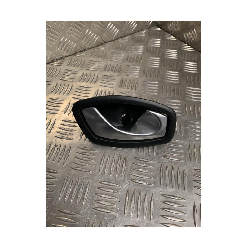 Poignee interieur arriere droit RENAULT MEGANE 3 PHASE 1 BREAK d’occasion