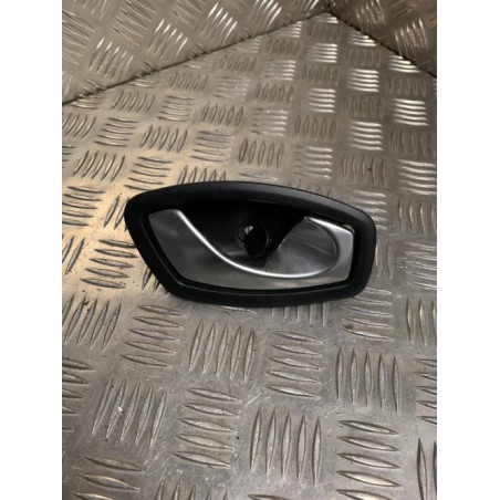 Poignee interieur arriere droit RENAULT MEGANE 3 PHASE 1 BREAK d’occasion
