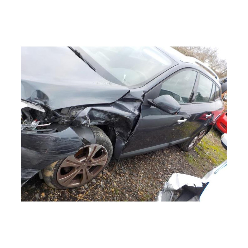 Retroviseur gauche RENAULT MEGANE 3 PHASE 1 BREAK d’occasion