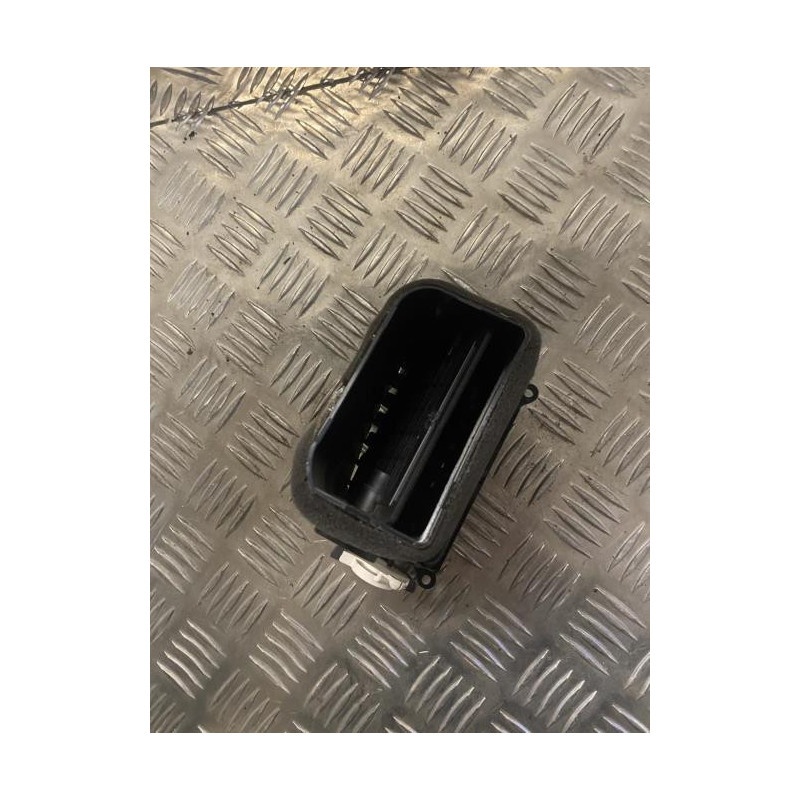 Aerateur tableau de bord KIA RIO 2 PHASE 1 d’occasion