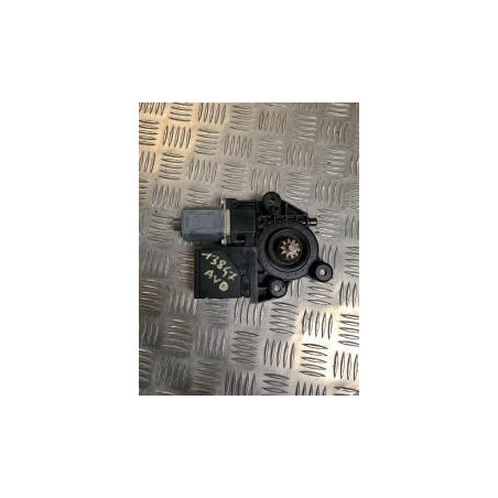 Moteur leve vitre avant droit RENAULT MEGANE 3 PHASE 1 BREAK d’occasion