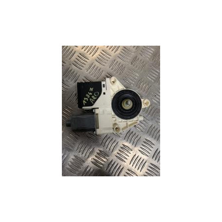 Moteur leve vitre arriere droit RENAULT MEGANE 3 PHASE 1 BREAK d’occasion