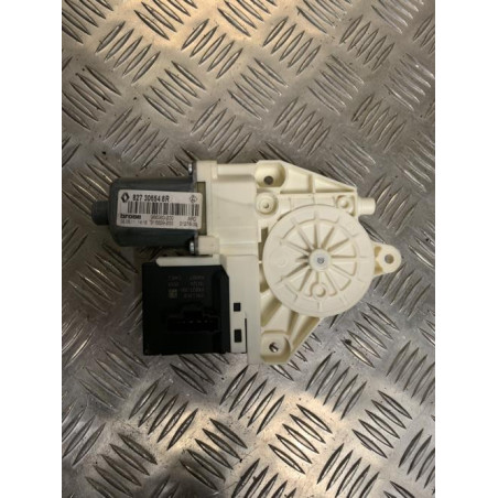 Moteur leve vitre arriere droit RENAULT MEGANE 3 PHASE 1 BREAK d’occasion