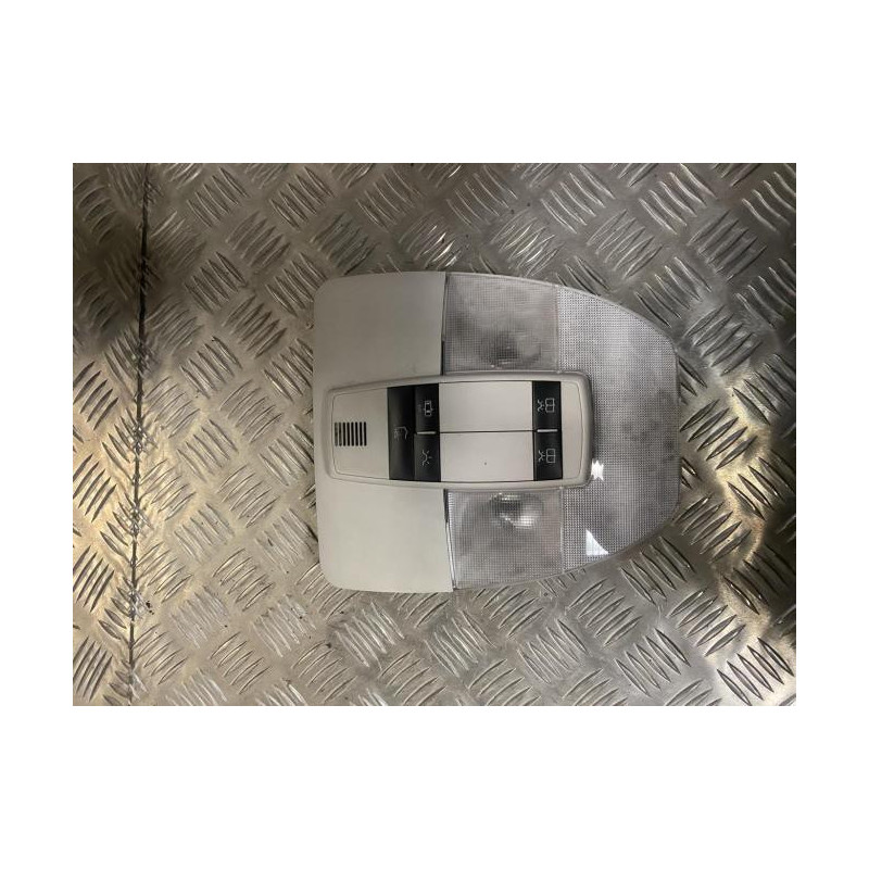 Eclairage de plafonnier MERCEDES CLASSE A 169 PHASE 1 d’occasion