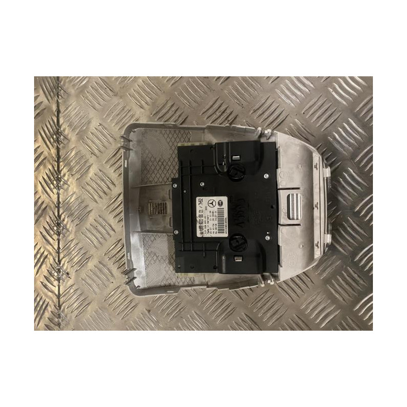 Eclairage de plafonnier MERCEDES CLASSE A 169 PHASE 1 d’occasion