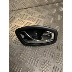 Poignee interieur avant droit RENAULT MEGANE 3 PHASE 2 d’occasion