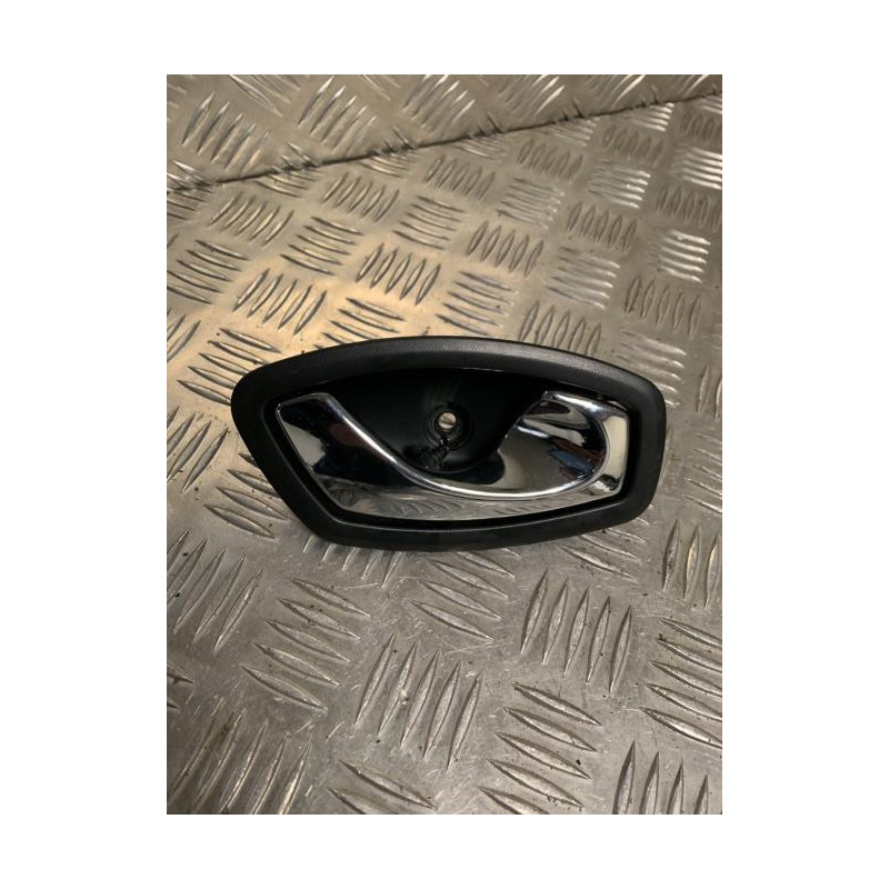 Poignee interieur avant droit RENAULT MEGANE 3 PHASE 2 d’occasion