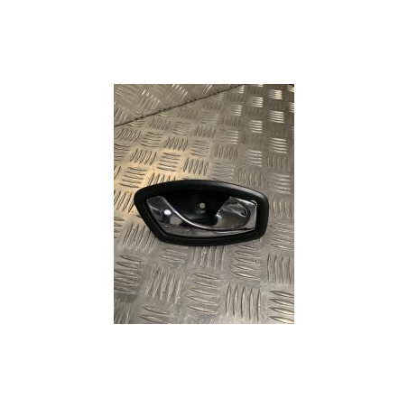 Poignee interieur arriere droit RENAULT MEGANE 3 PHASE 2 d’occasion