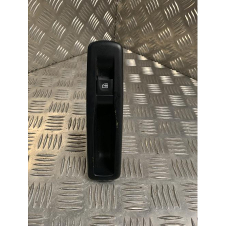 Interrupteur de leve vitre arriere droit RENAULT MEGANE 3 PHASE 2 d’occasion
