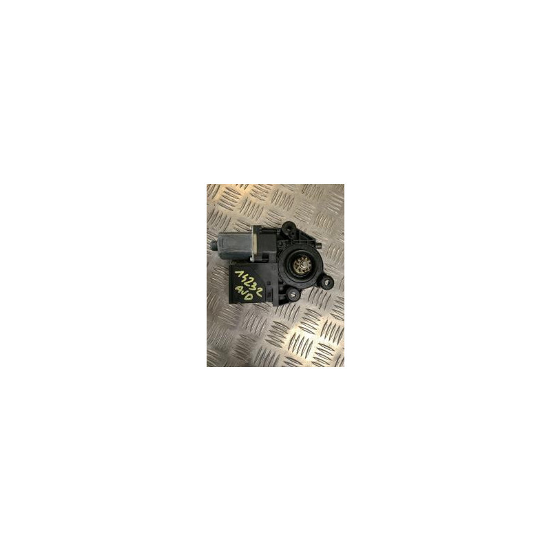 Moteur leve vitre avant droit RENAULT MEGANE 3 PHASE 2 d’occasion