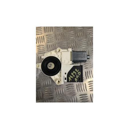 Moteur leve vitre arriere droit RENAULT MEGANE 3 PHASE 2 d’occasion