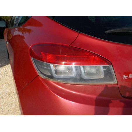 Interrupteur de leve vitre avant droit RENAULT MEGANE 3 PHASE 1 COUPE d’occasion