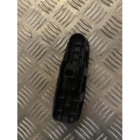 Interrupteur de leve vitre avant droit CITROEN C4 PICASSO 1 d’occasion