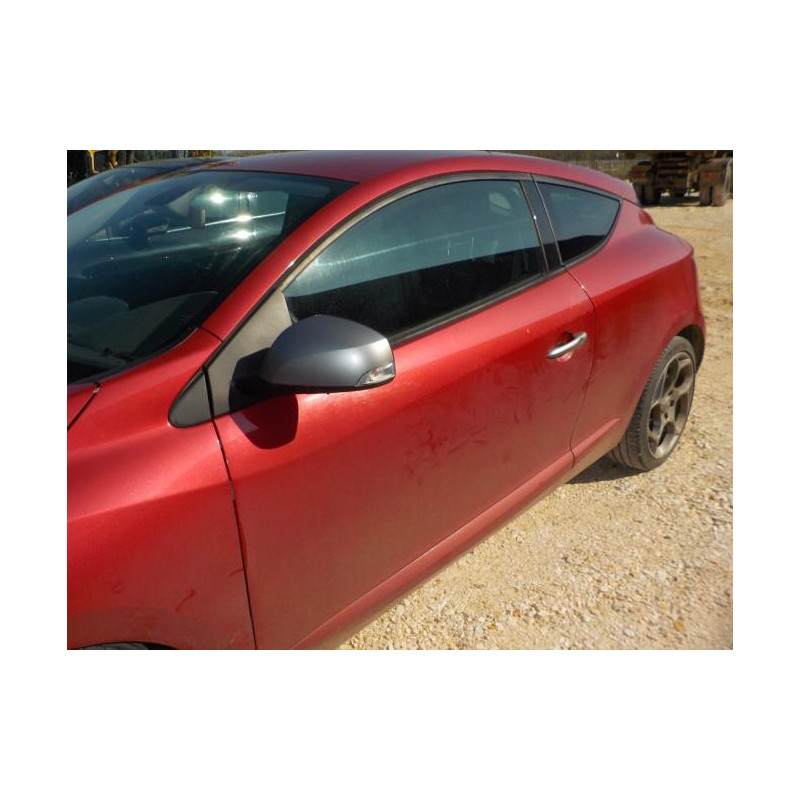 Feu arriere principal gauche (feux) RENAULT MEGANE 3 PHASE 1 COUPE d’occasion