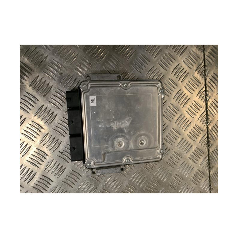 Calculateur moteur RENAULT MEGANE 3 PHASE 1 COUPE d’occasion