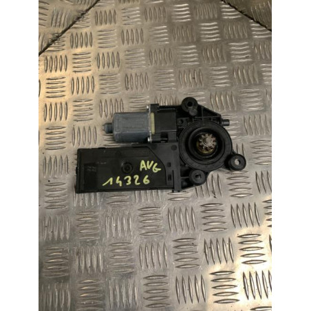 Moteur leve vitre avant gauche RENAULT MEGANE 3 PHASE 1 COUPE d’occasion