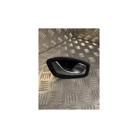 Poignee interieur avant droit RENAULT LAGUNA 3 PHASE 3 d’occasion