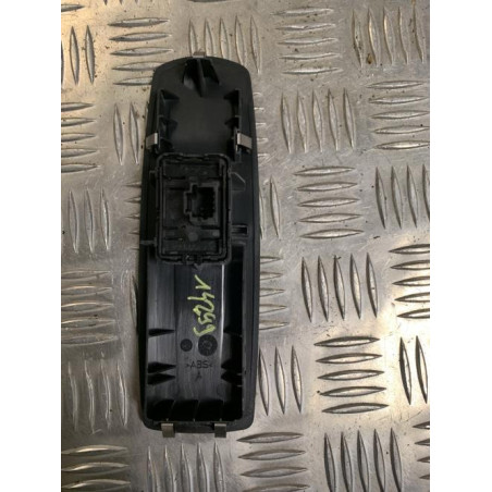 Interrupteur de leve vitre avant droit RENAULT LAGUNA 3 PHASE 3 d’occasion