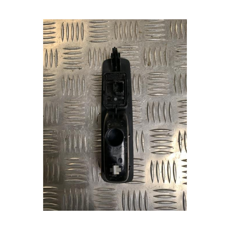 Interrupteur de leve vitre arriere droit RENAULT LAGUNA 3 PHASE 3 d’occasion