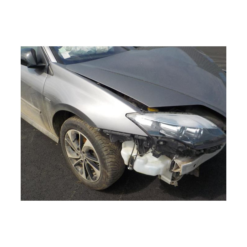 Poignee porte avant gauche RENAULT LAGUNA 3 PHASE 3 d’occasion
