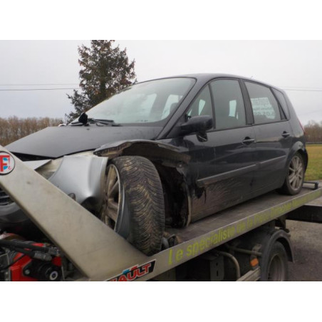 Platine feu arriere droit RENAULT SCENIC 2 PHASE 2 d’occasion