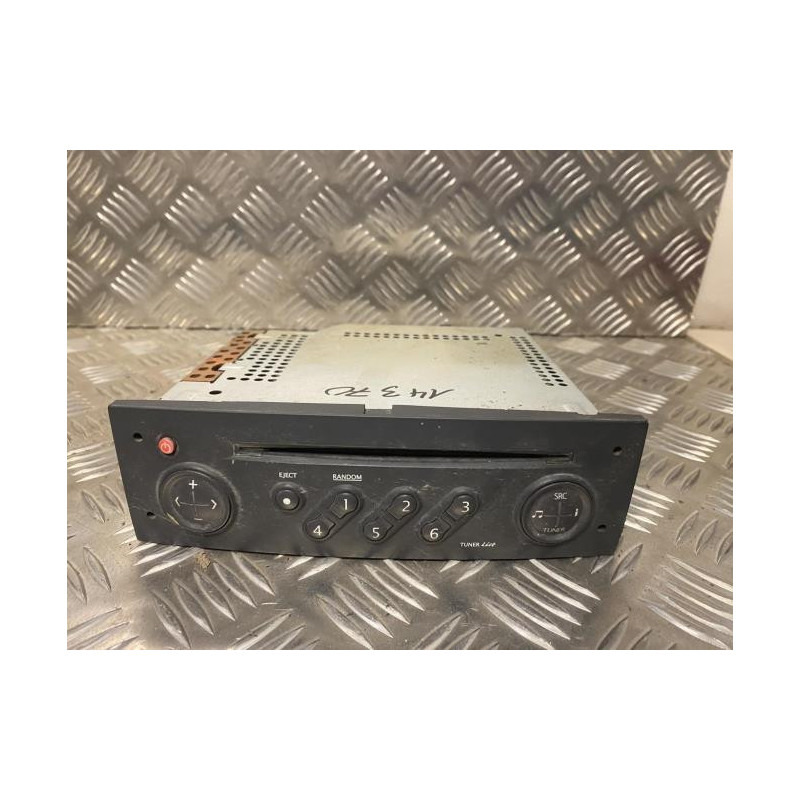 Autoradio d'origine RENAULT MEGANE 2 PHASE 1 BREAK d’occasion