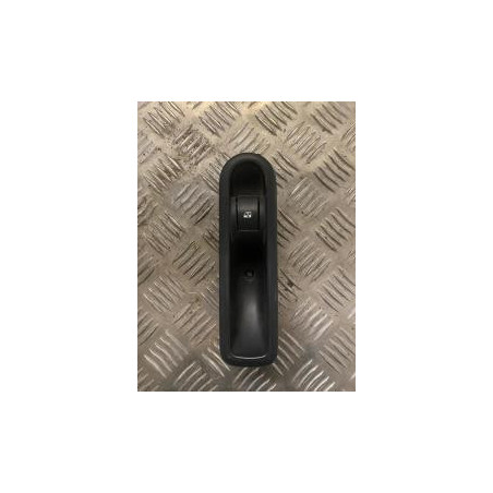 Interrupteur de leve vitre arriere gauche RENAULT SCENIC 2 PHASE 2 d’occasion