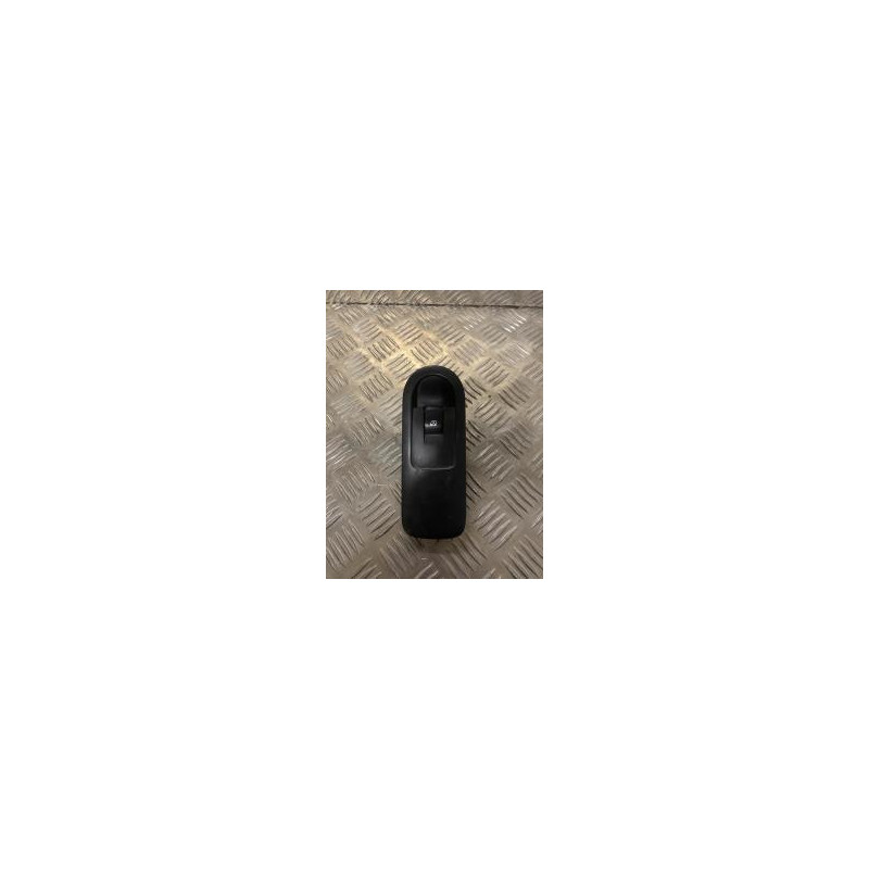 Interrupteur de leve vitre arriere droit RENAULT SCENIC 2 PHASE 2 d’occasion