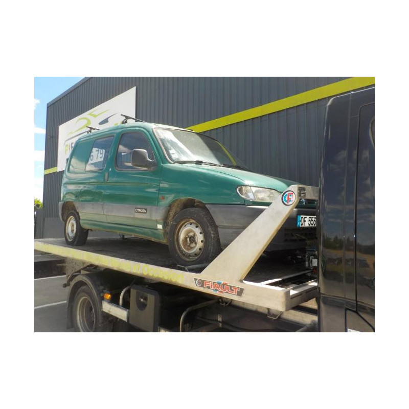 Enjoliveur de phare droit CITROEN BERLINGO 1 PHASE 1 d’occasion